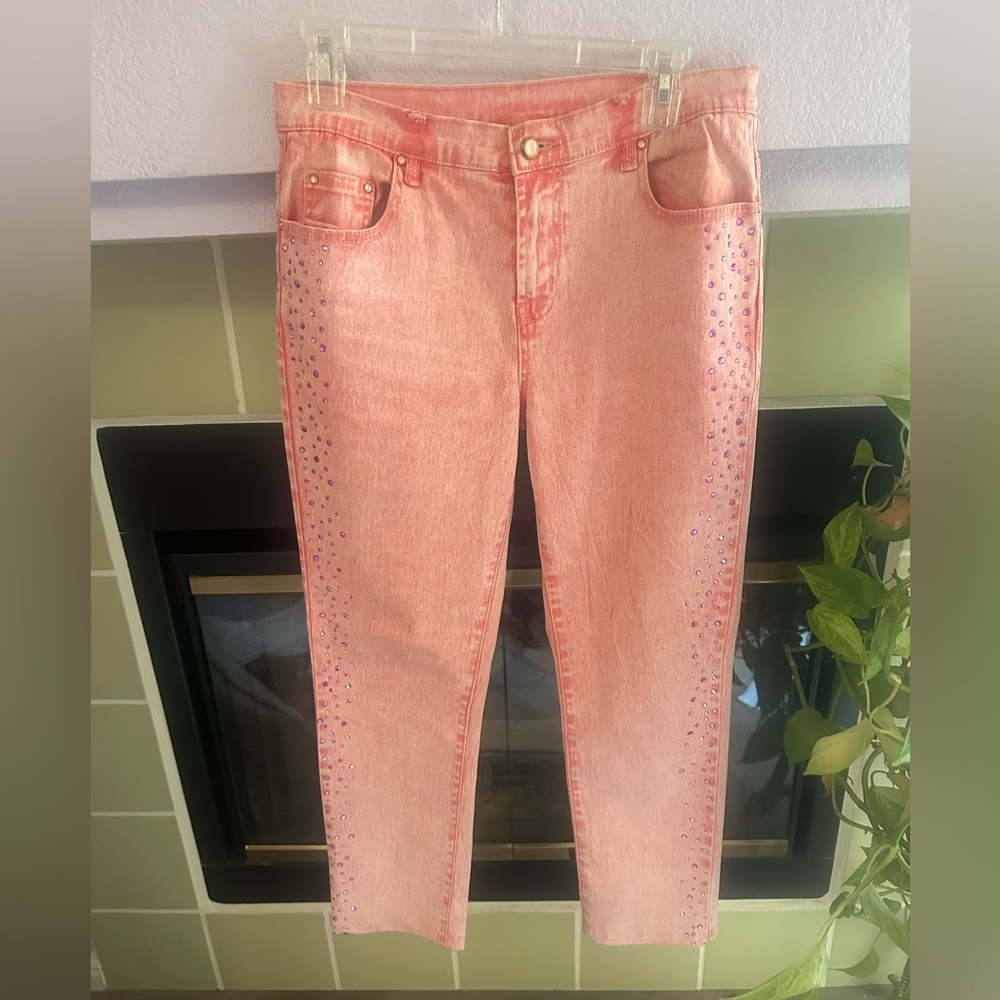 DG 2 by Diane Gilman Coral embellished denim pants (6 Petite)